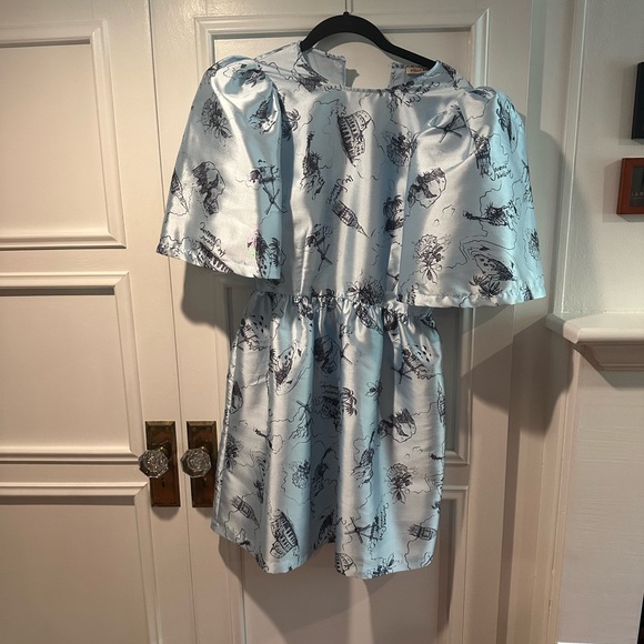 Puff Sleeve Dress - Picture 4 of 6